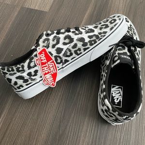 NWT Leopard print Vans